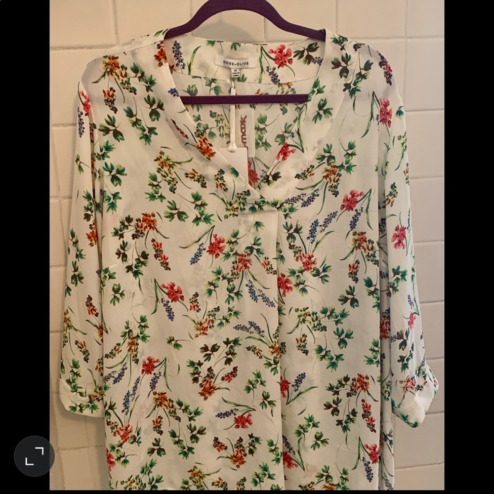 3X floral tunic top
